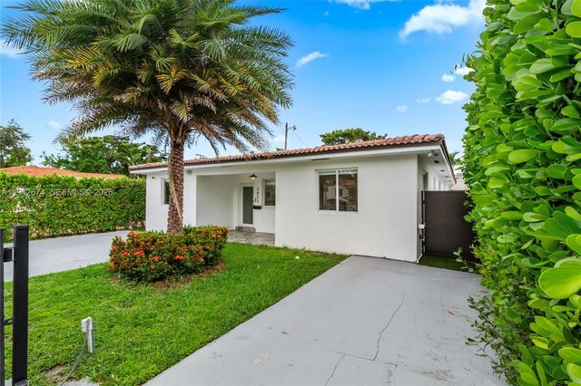 3855 SW 1st St, Miami, FL 33134