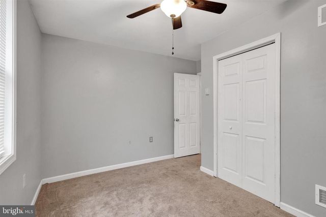 25 TIMBER RIDGE RD, Morgantown, PA 19543