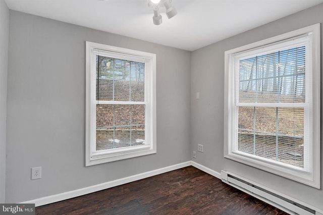 25 TIMBER RIDGE RD, Morgantown, PA 19543