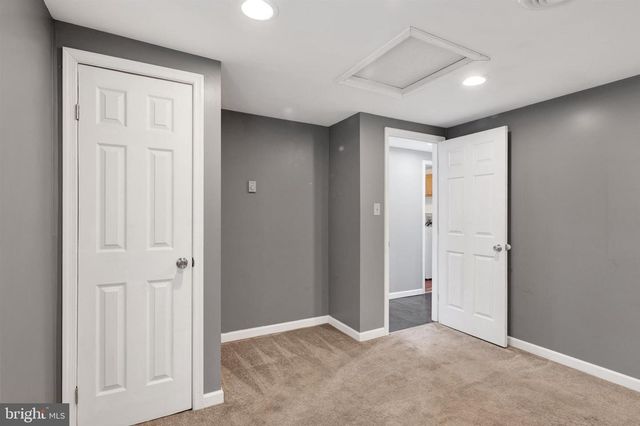 25 TIMBER RIDGE RD, Morgantown, PA 19543