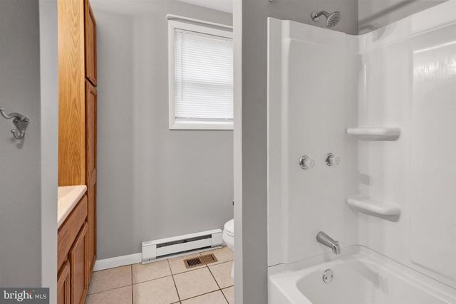 25 TIMBER RIDGE RD, Morgantown, PA 19543