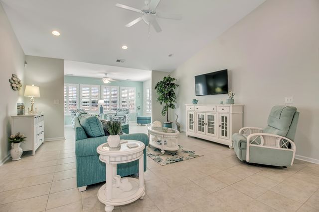 3605 Park Pointe Ave., Little River, SC 29566