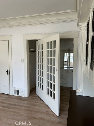 311 4 Street W, Long Beach, CA 90802