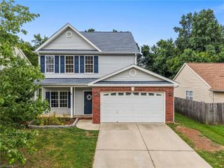 837 Blazingwood Drive, Greensboro, NC 27406