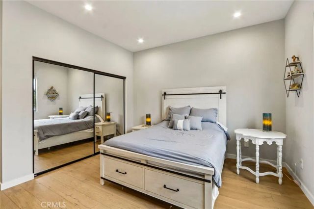 17812 Bromley Court, Encino, CA 91316