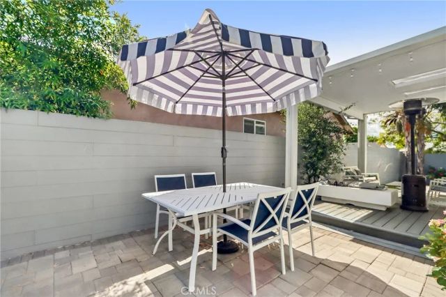 17812 Bromley Court, Encino, CA 91316