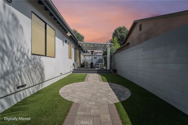 17812 Bromley Court, Encino, CA 91316