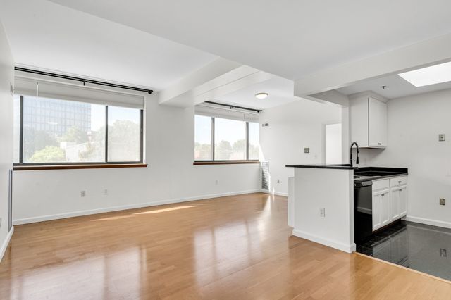 169 Monsignor Obrien Hwy 309, Cambridge, MA 02141