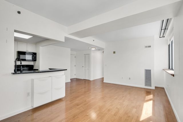 169 Monsignor Obrien Hwy 309, Cambridge, MA 02141
