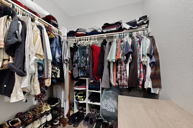 2401 DESI Loop, Belen, NM 87002