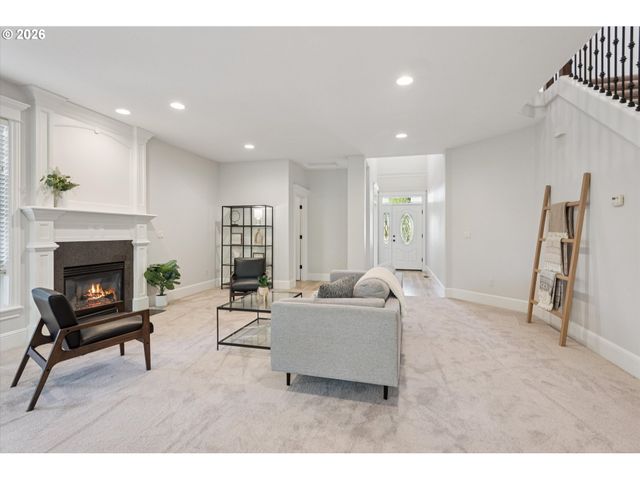 6345 CAUFIELD St, West Linn, OR 97068