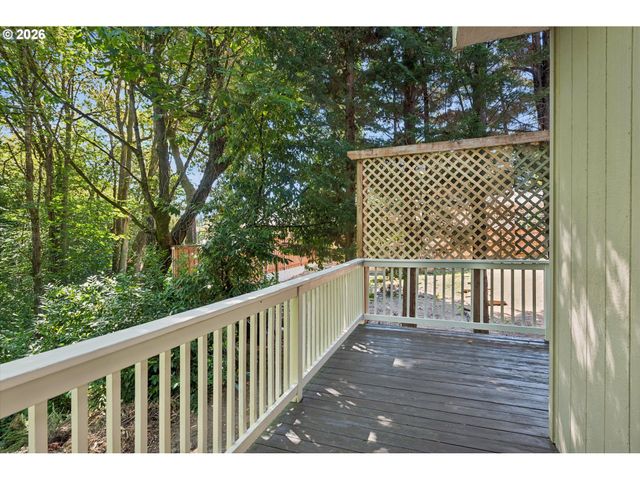 6345 CAUFIELD St, West Linn, OR 97068