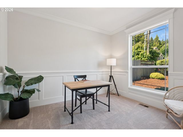 6345 CAUFIELD St, West Linn, OR 97068