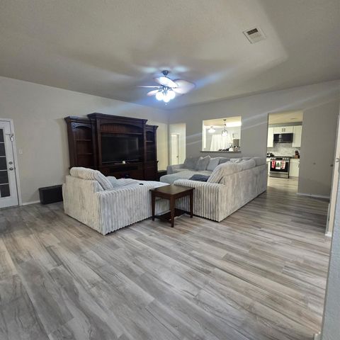 212 Druse LN, Jarrell, TX 76537