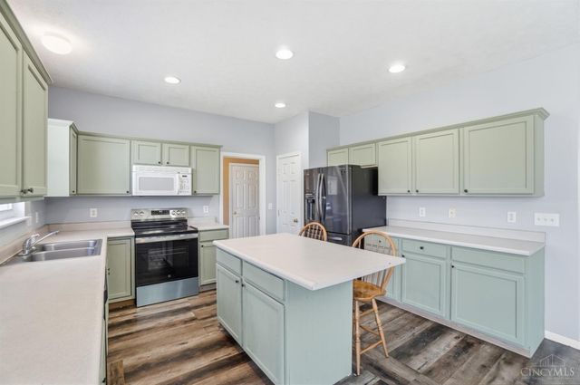 5795 Furlong Way, Liberty Twp, OH 45011