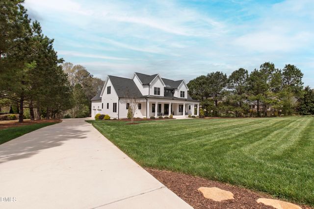 68 Harvest Lane, Pittsboro, NC 27312