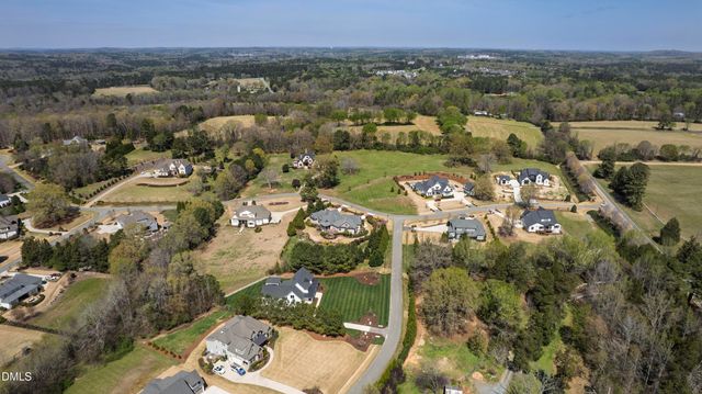 68 Harvest Lane, Pittsboro, NC 27312
