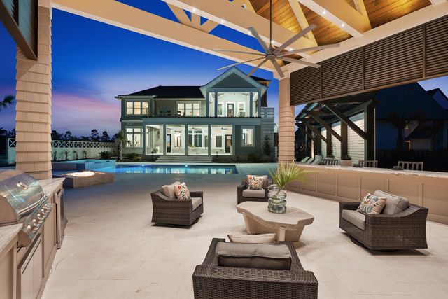 460 Golfridge Drive, Inlet Beach, FL 32461