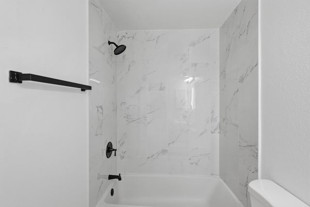 2358 Green Lake Road NE, Rio Rancho, NM 87124