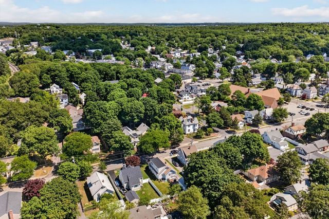 18 Hanson St., Wakefield, MA 01880