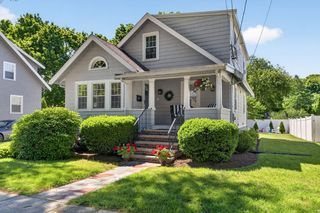 18 Hanson St., Wakefield, MA 01880