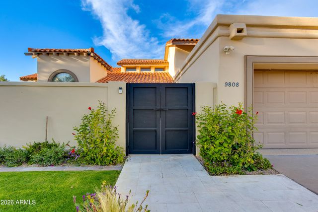 9808 E TOPAZ Drive, Scottsdale, AZ 85258