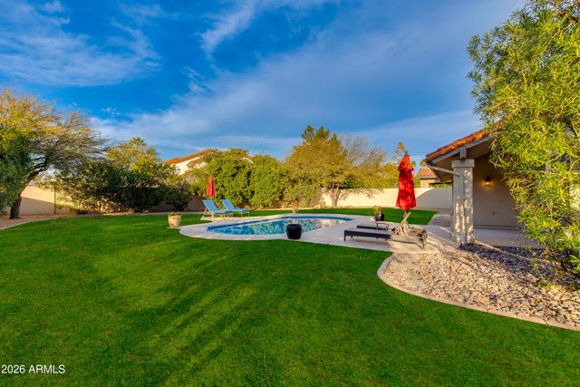 9808 E TOPAZ Drive, Scottsdale, AZ 85258