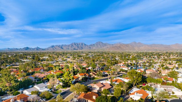 9808 E TOPAZ Drive, Scottsdale, AZ 85258