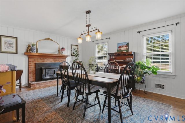 1624 Pocoshock Blvd, North Chesterfield, VA 23235