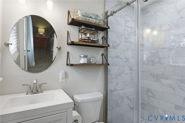 1624 Pocoshock Blvd, North Chesterfield, VA 23235