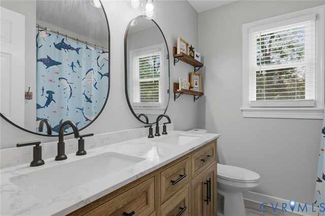 1624 Pocoshock Blvd, North Chesterfield, VA 23235