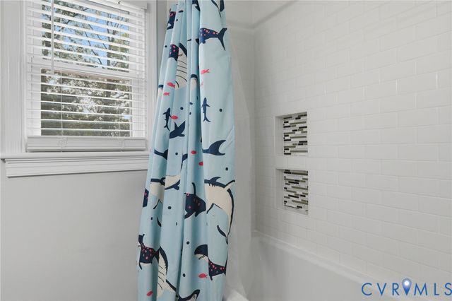 1624 Pocoshock Blvd, North Chesterfield, VA 23235