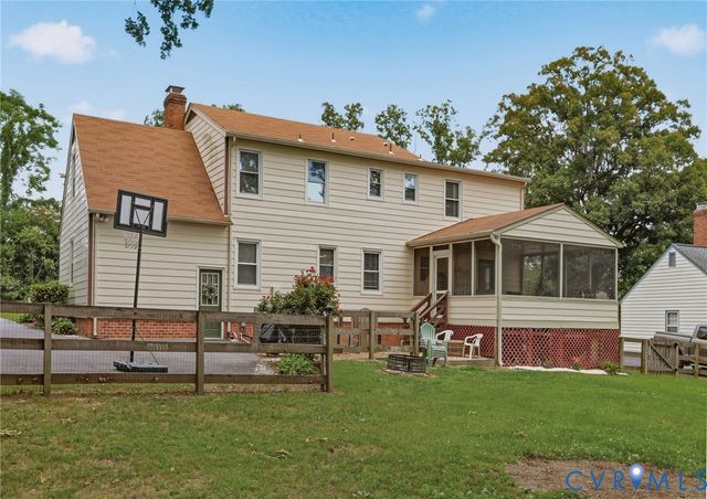 1624 Pocoshock Blvd, North Chesterfield, VA 23235