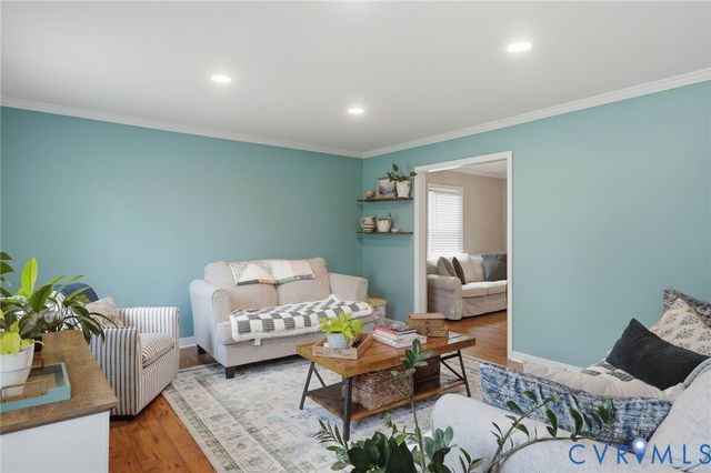 1624 Pocoshock Blvd, North Chesterfield, VA 23235
