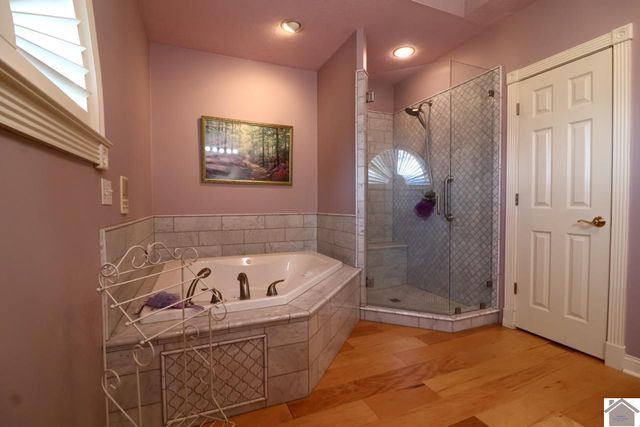 2933 trace creek church rd, Mayfield, KY 42066