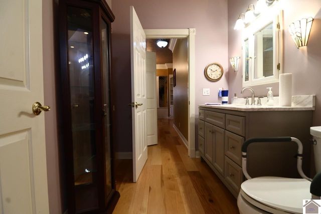 2933 trace creek church rd, Mayfield, KY 42066