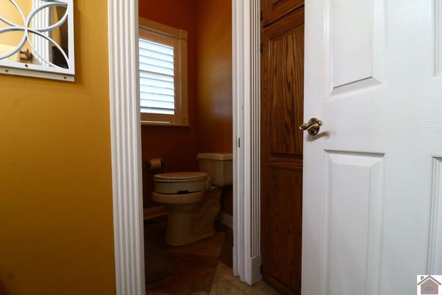 2933 trace creek church rd, Mayfield, KY 42066