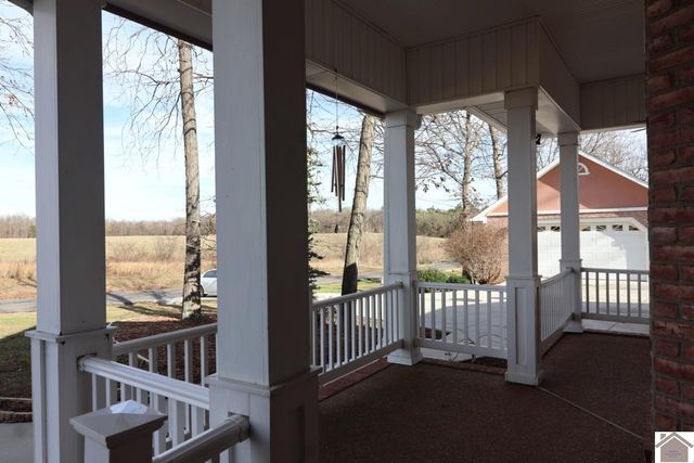 2933 trace creek church rd, Mayfield, KY 42066