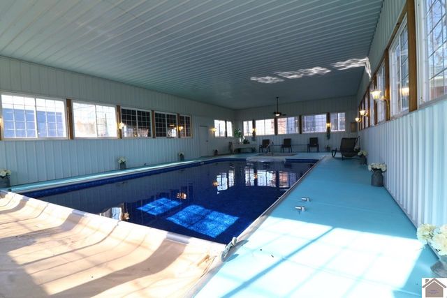 2933 trace creek church rd, Mayfield, KY 42066