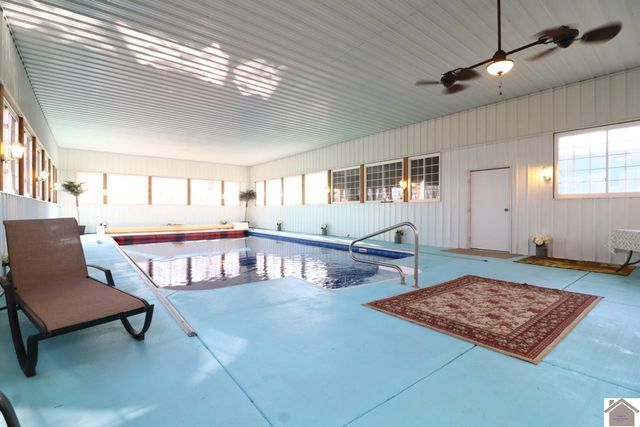 2933 trace creek church rd, Mayfield, KY 42066