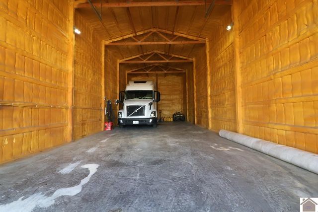 2933 trace creek church rd, Mayfield, KY 42066