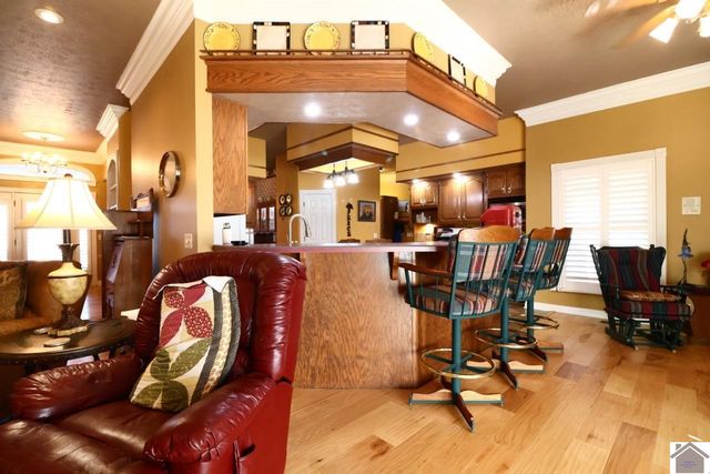 2933 trace creek church rd, Mayfield, KY 42066