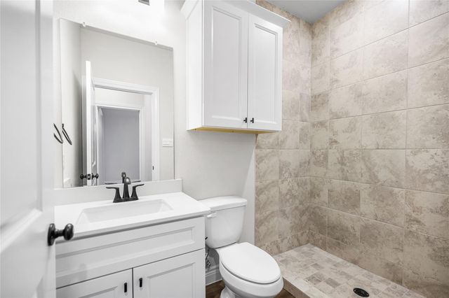 11827 Serena's Song Drive, Montgomery, TX 77318