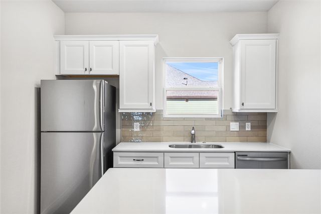 11827 Serena's Song Drive, Montgomery, TX 77318