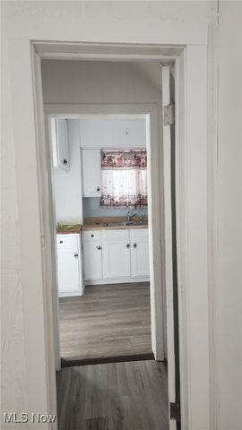 853 Russell Avenue, Akron, OH 44307