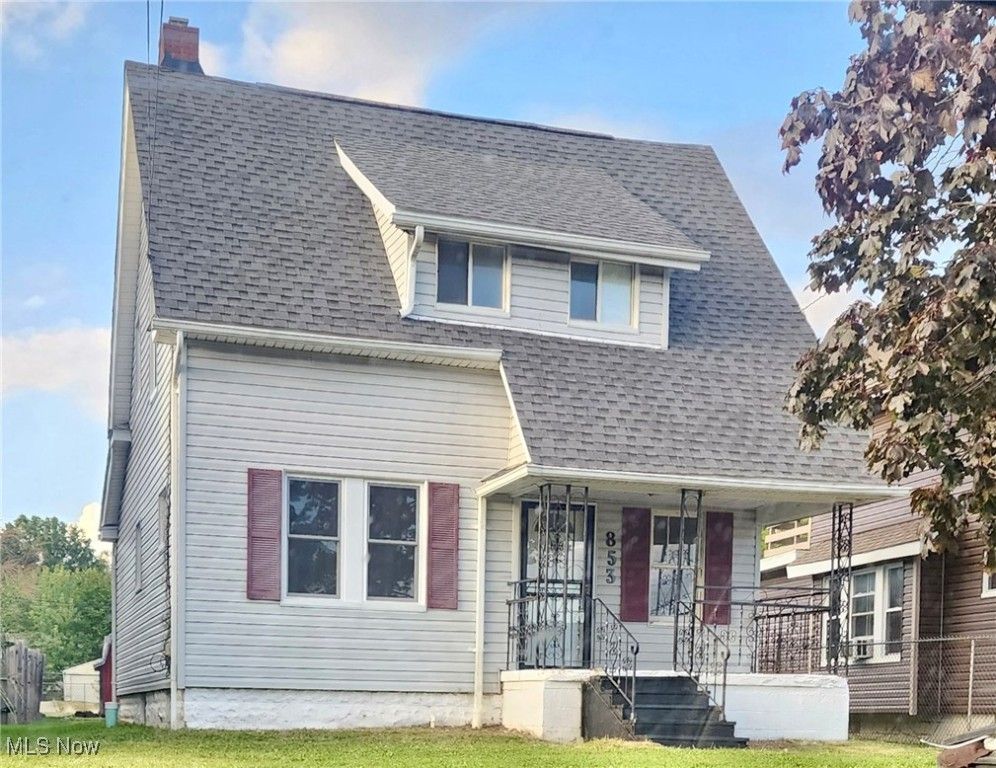 853 Russell Avenue, Akron, OH 44307