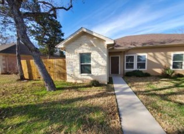 3710 Mandy Drive 1, Granbury, TX 76048