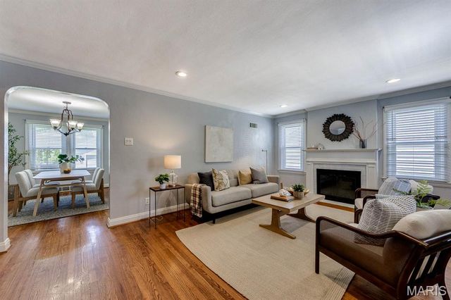 8901 Moritz Avenue, Brentwood, MO 63144