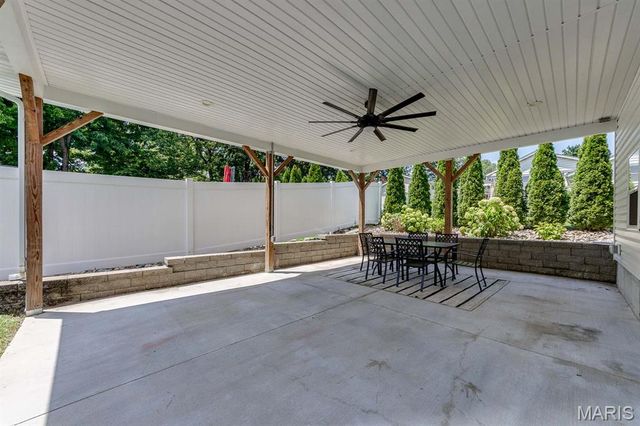 8901 Moritz Avenue, Brentwood, MO 63144