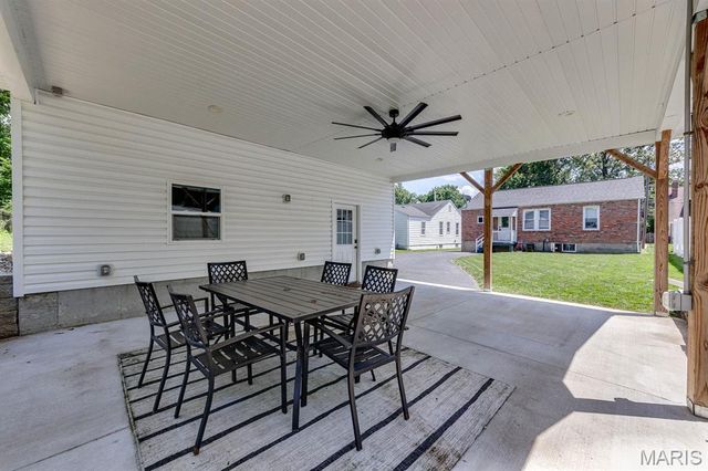 8901 Moritz Avenue, Brentwood, MO 63144